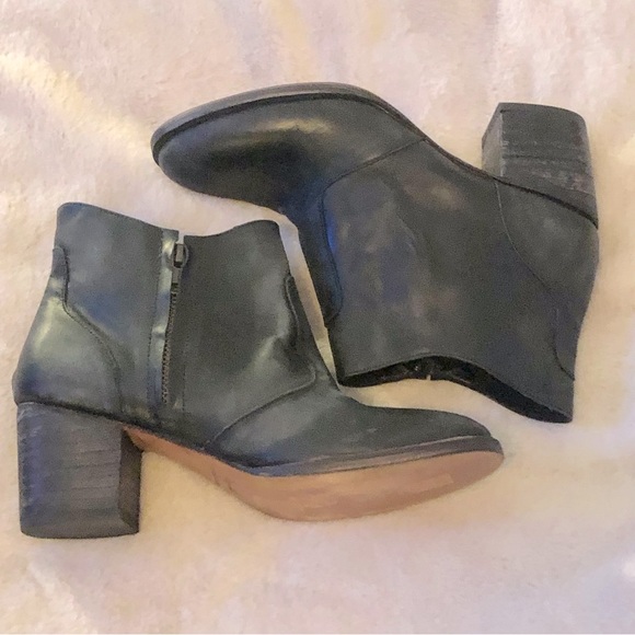 Esquivel Handmade Jill Ankle Boot 8.5 - Picture 2 of 9
